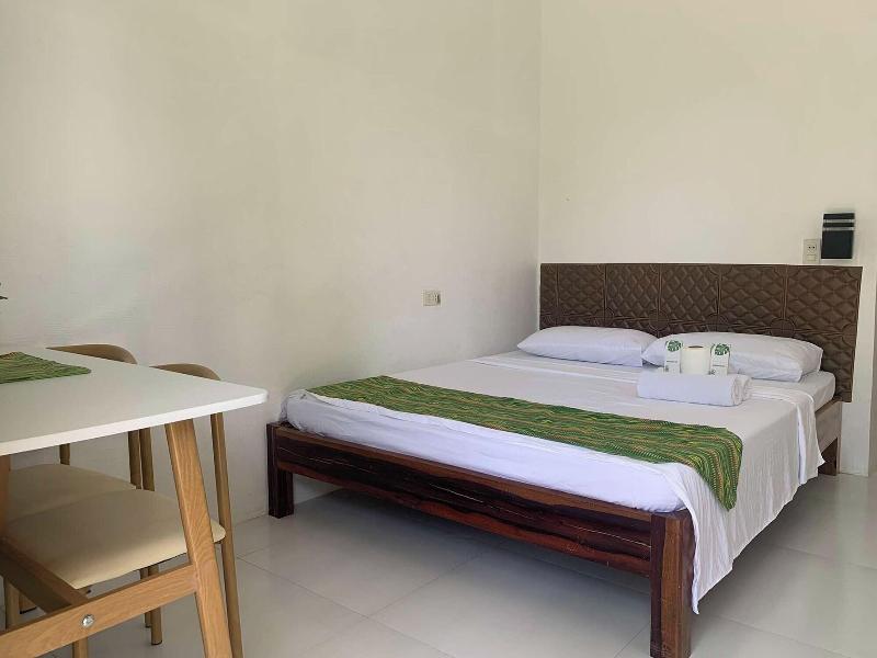 Green Dale’s Travellers Inn Puerto Princesa image