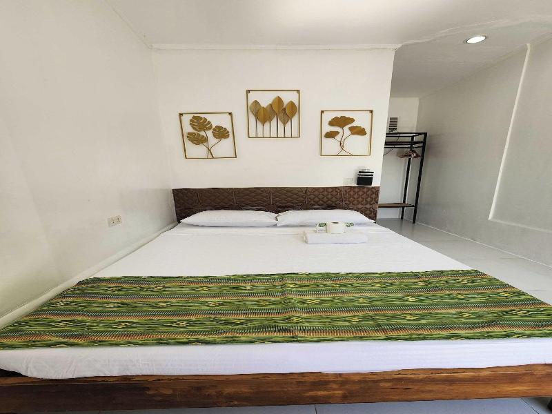 Green Dale’s Travellers Inn Puerto Princesa image