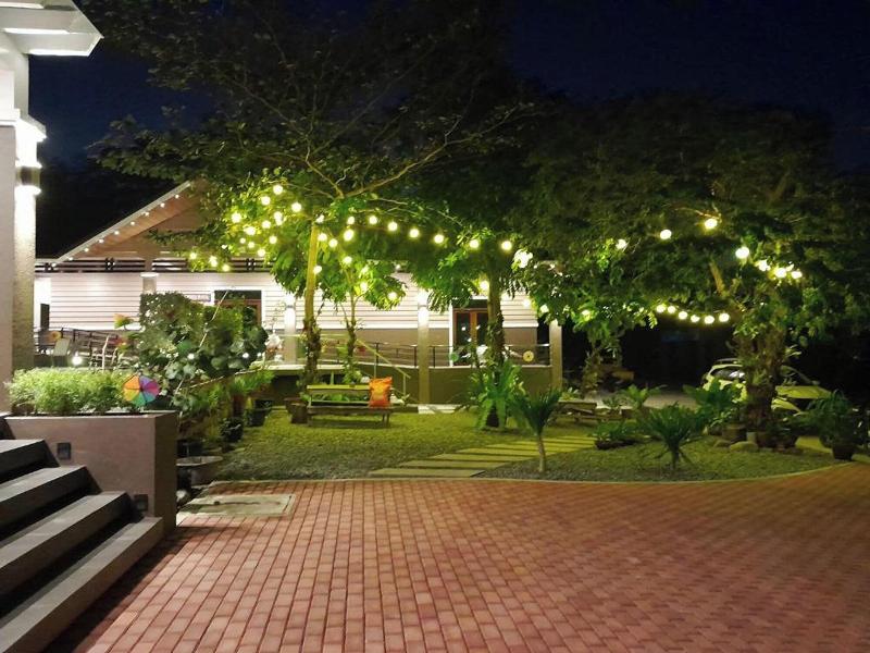 Villa Minerva Eco-Farm Resort near Vigan By Zuzu