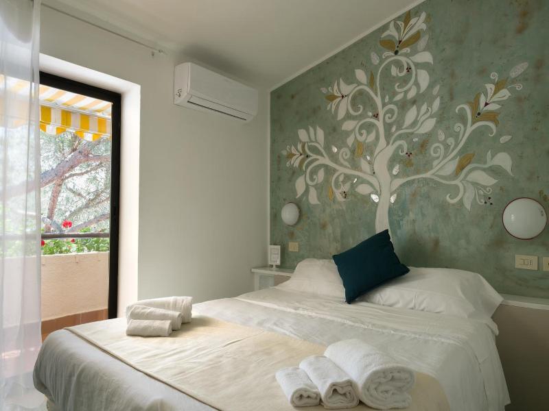 Hotel Punto Verde image