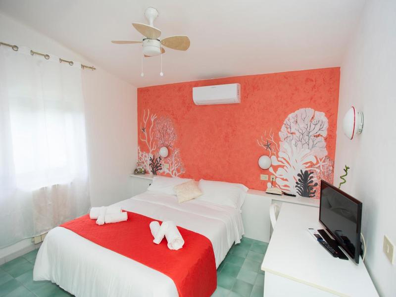 Hotel Punto Verde image