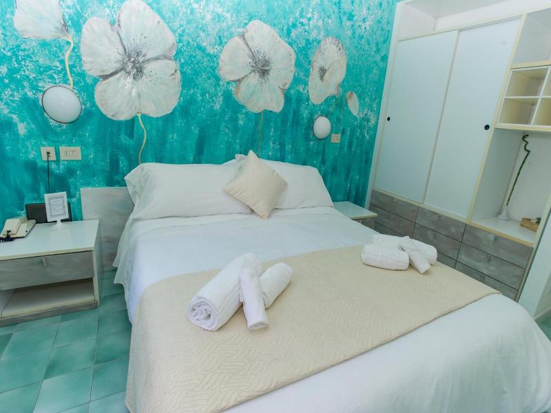 Hotel Punto Verde image