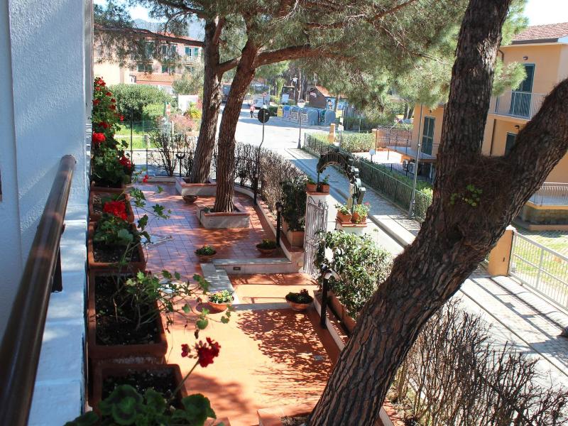 Hotel Punto Verde image