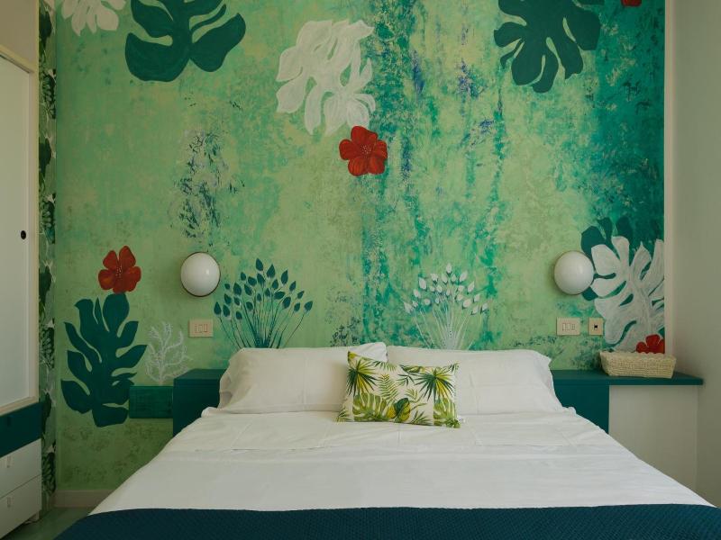 Hotel Punto Verde image