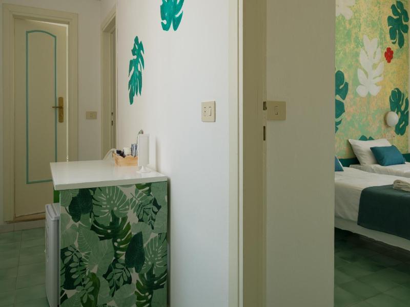 Hotel Punto Verde image