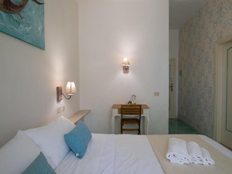 Hotel Punto Verde image