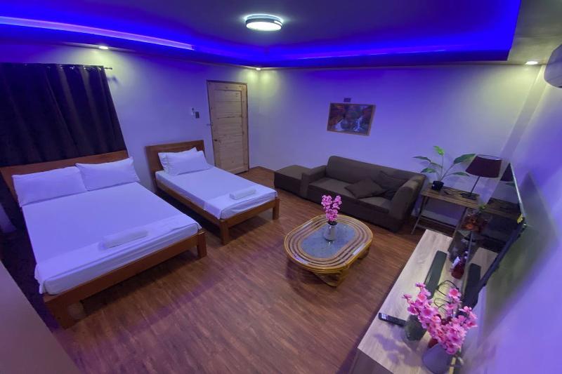 Mom Shie's Apartelle By Zuzu image