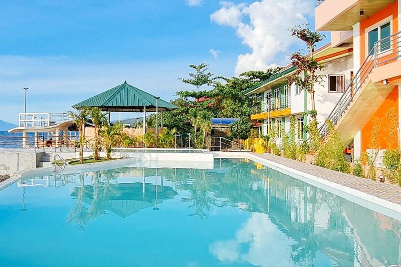 Galucksea Beach Resort By Zuzu image
