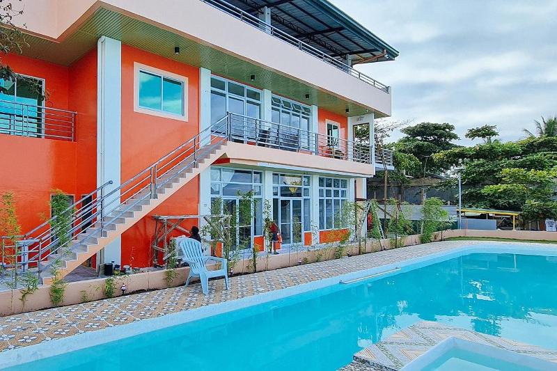 Galucksea Beach Resort By Zuzu image