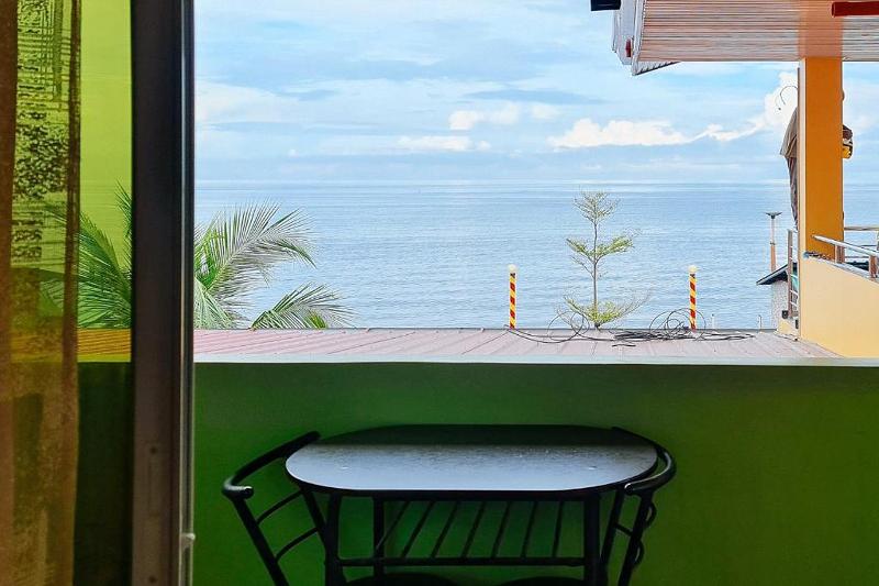Galucksea Beach Resort By Zuzu image 10