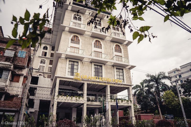 Grand River View Hotel image