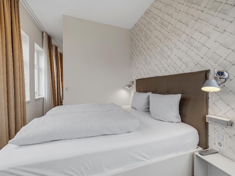 Nena Apartments Bremen image