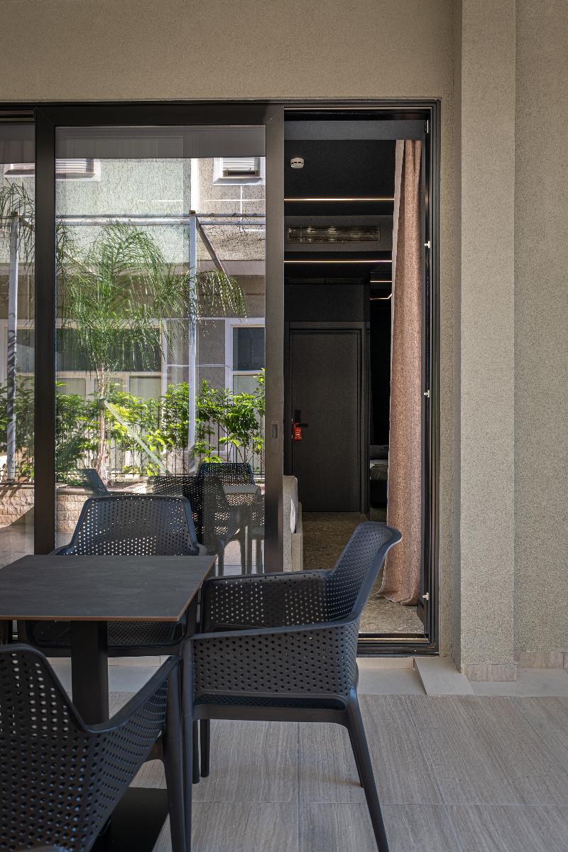 Gest Hotel image