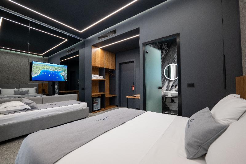 Gest Hotel image
