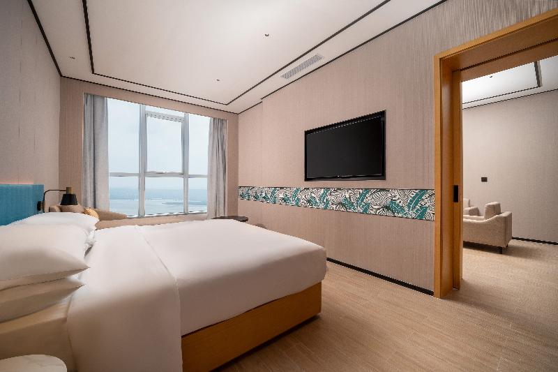 Hilton Garden Inn Danzhou Yangpu image
