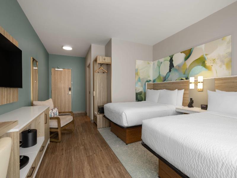 Wyndham Garden Tampa Fairgrounds/Casino image