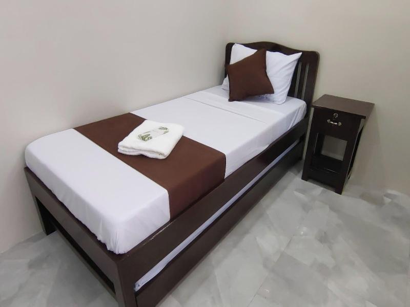 Jmorino Pension House Palawan City Center By Zuzu image