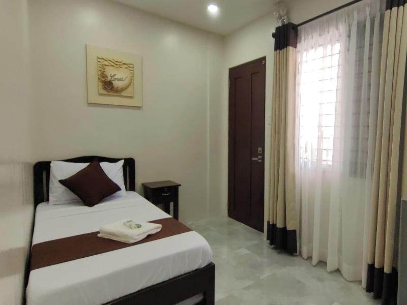 Jmorino Pension House Palawan City Center By Zuzu image