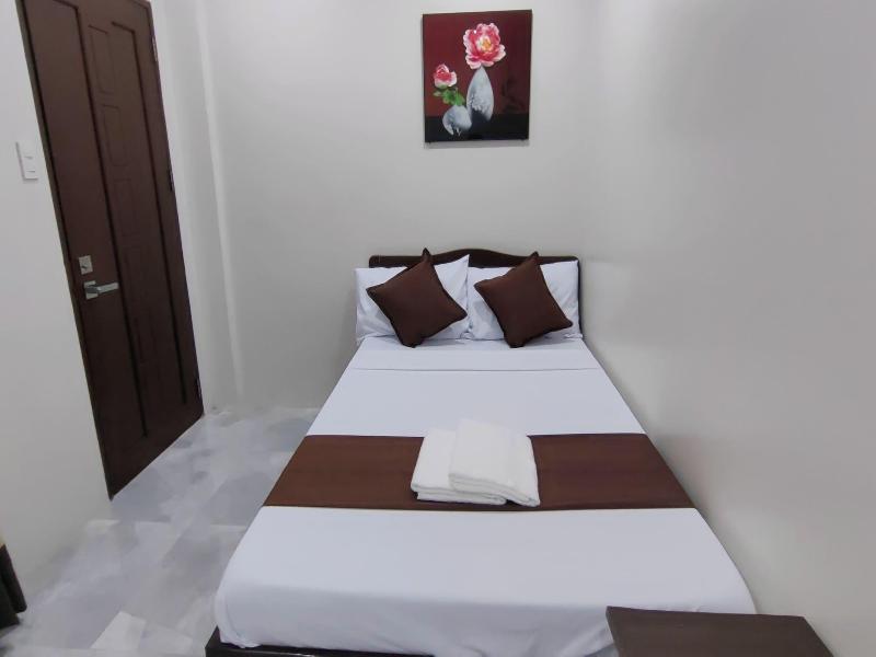 Jmorino Pension House Palawan City Center By Zuzu image