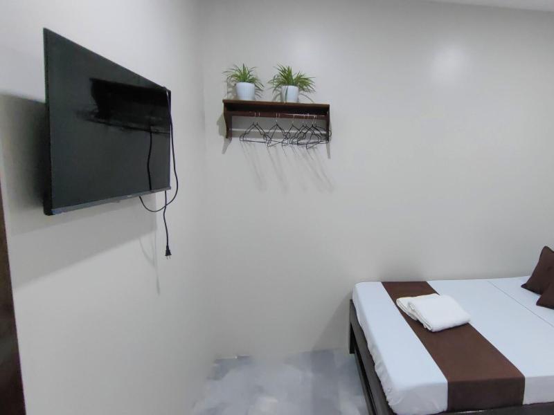 Jmorino Pension House Palawan City Center By Zuzu image