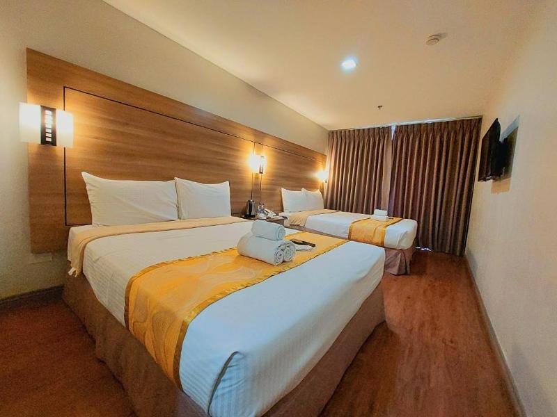 Tagaytay Hotel Sixb City Center image
