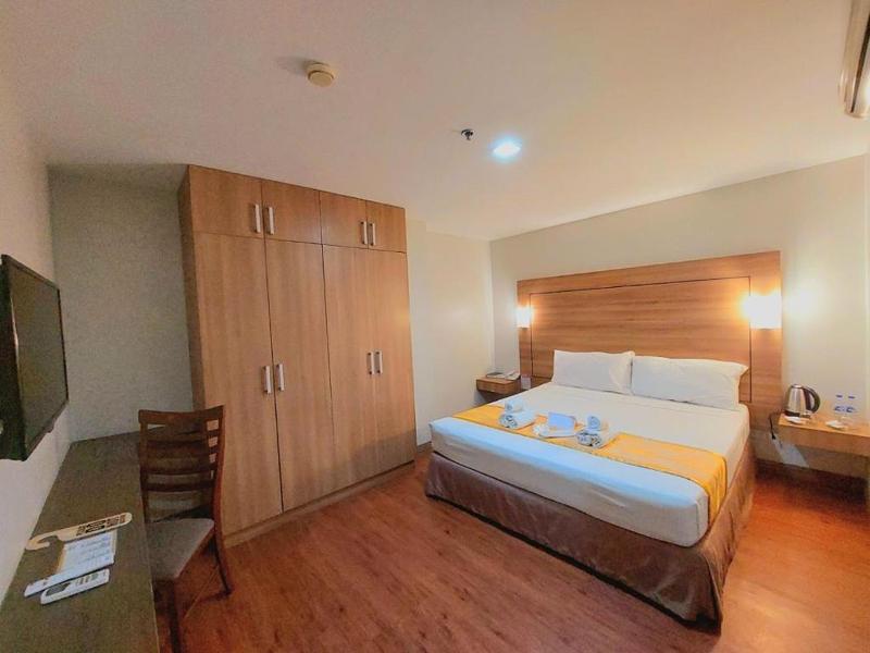 Tagaytay Hotel Sixb City Center image