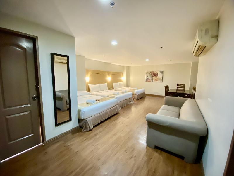 Tagaytay Hotel Sixb City Center image