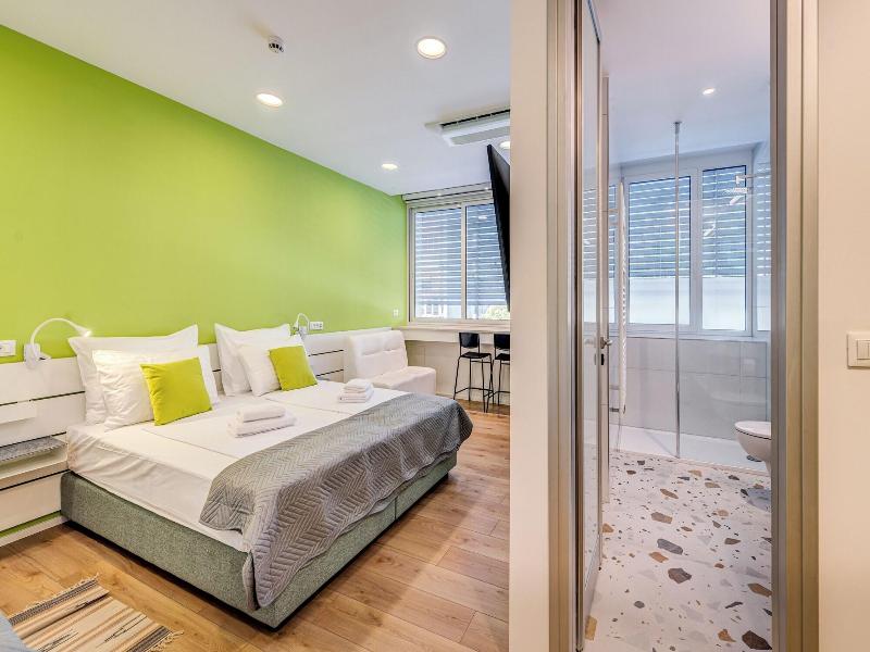 Pomak Luxury Rooms image