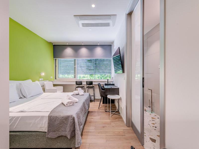 Pomak Luxury Rooms image