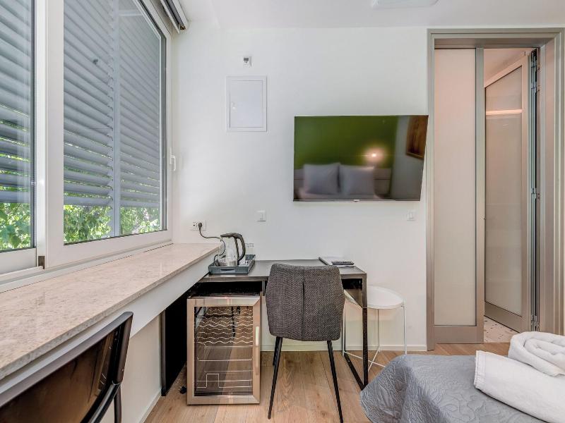 Pomak Luxury Rooms image