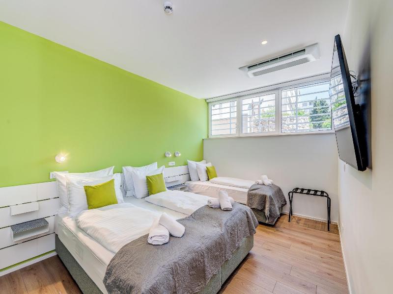 Pomak Luxury Rooms image