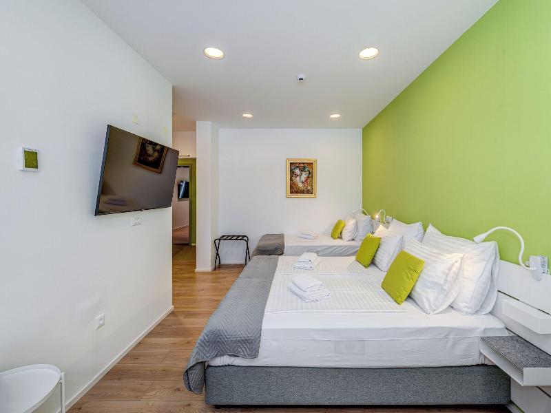 Pomak Luxury Rooms image