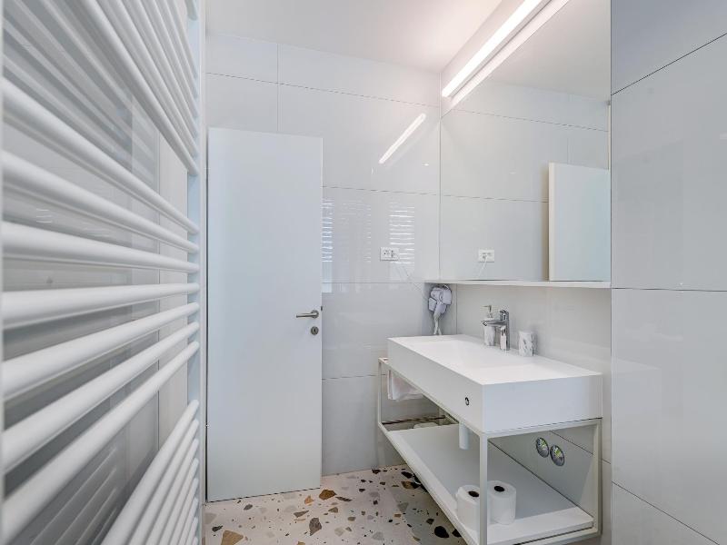 Pomak Luxury Rooms image