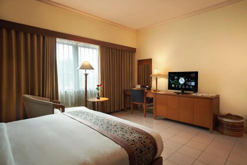 Asuka Hotel Mm2100 Industrial Town image