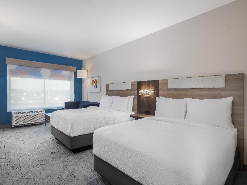 SUITE Accessible-Two Queen Beds