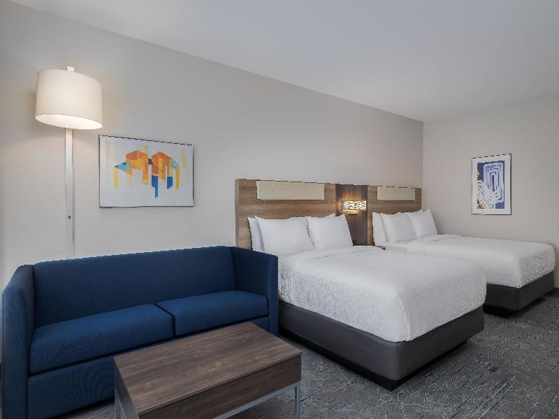 SUITE Accessible-Two Queen Beds — photo 4