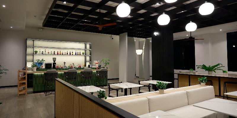 Hotel Whitt Hua Hin image