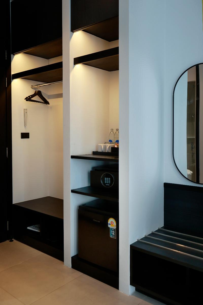 Hotel Whitt Hua Hin image
