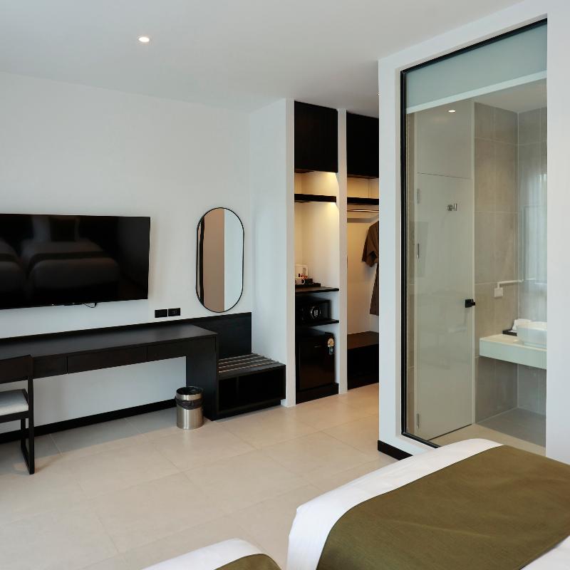 Hotel Whitt Hua Hin image
