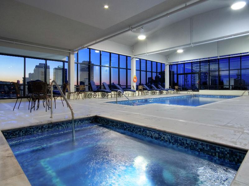 Hilton Garden Inn Montreal Centre-Ville image