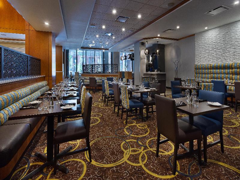 Hilton Garden Inn Montreal Centre-Ville image