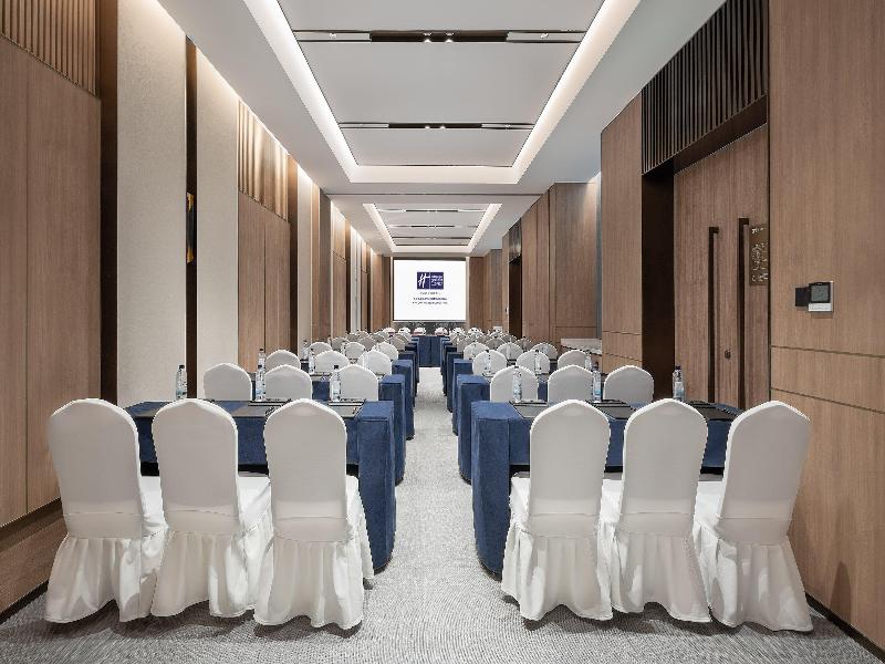 Holiday Inn Express Xi An Caotang Technology Park image