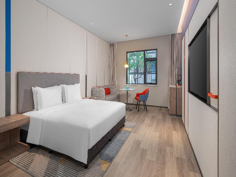 Holiday Inn Express Xi An Caotang Technology Park image