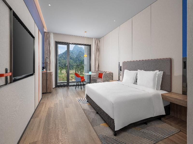 Holiday Inn Express Xi An Caotang Technology Park image
