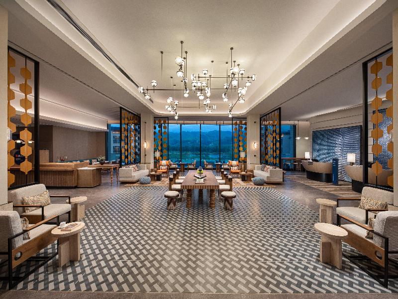 Holiday Inn Express Nalati image