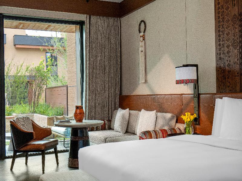 Hotel Indigo Nalati image