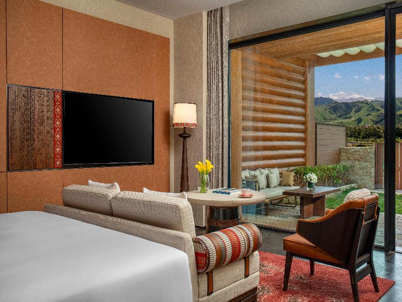 Hotel Indigo Nalati image