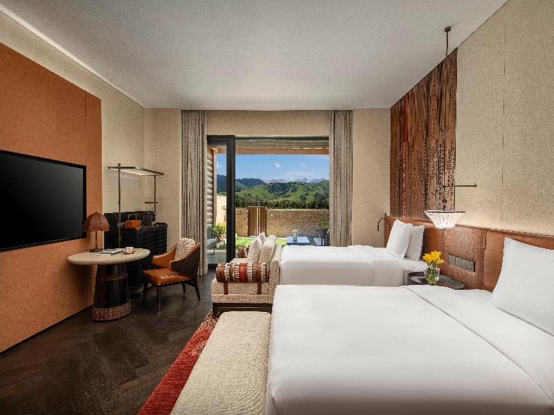 Hotel Indigo Nalati image