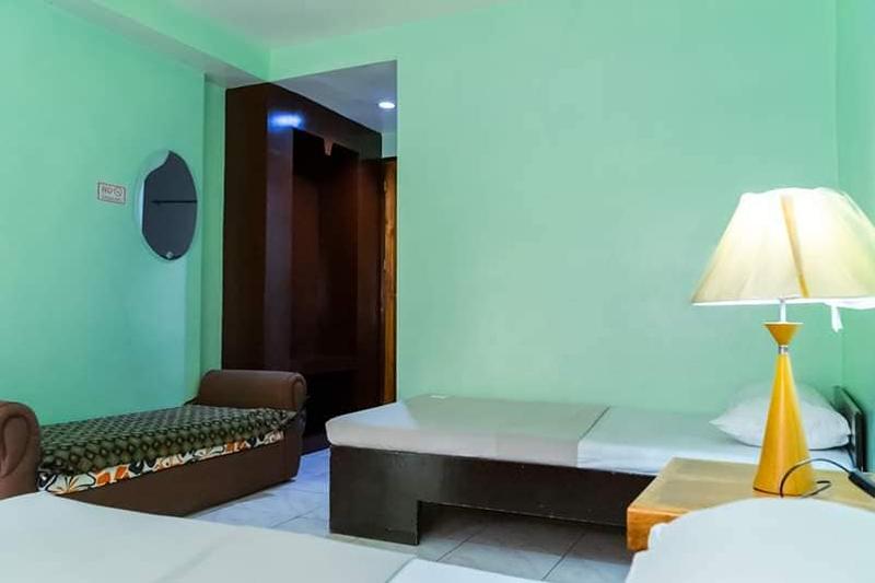 Green Ridge Apartelle By Zuzu image