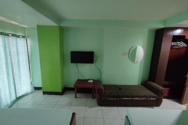 Green Ridge Apartelle By Zuzu image 6